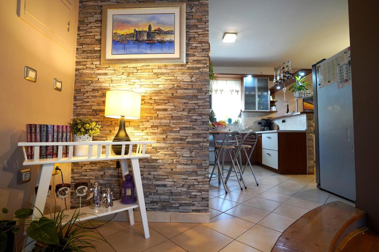 Villa Tago With Heated New Pool Kastela Exterior photo