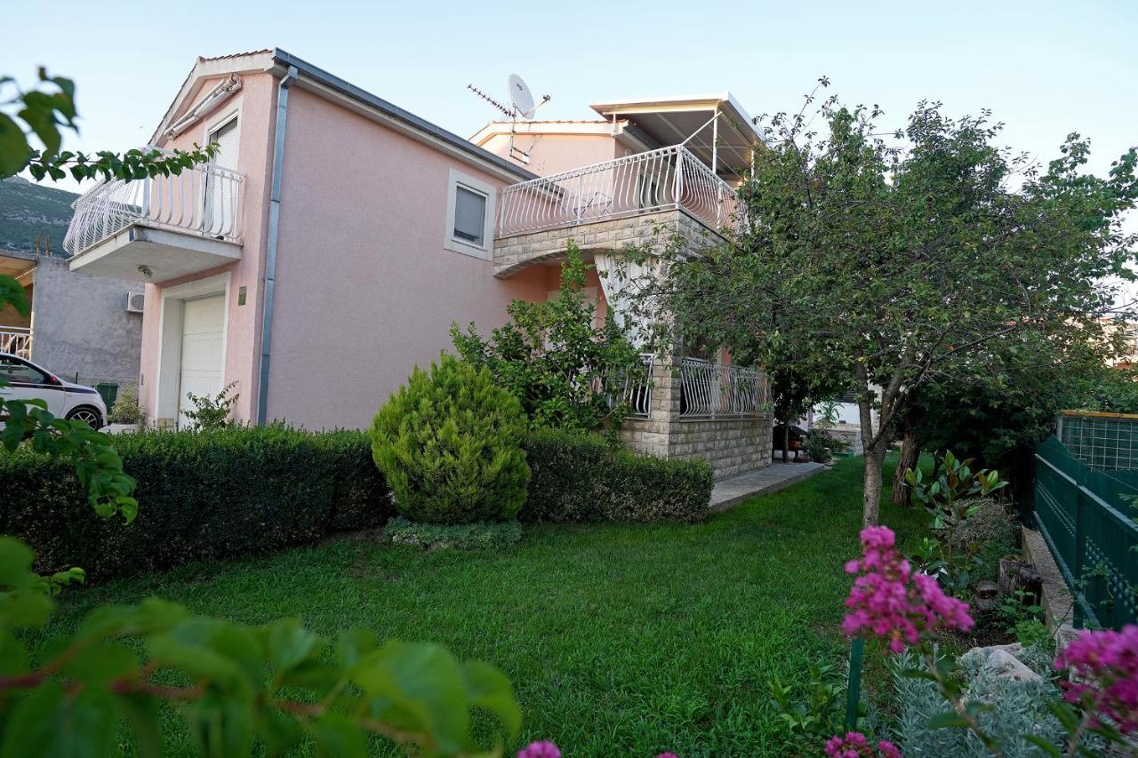 Villa Tago With Heated New Pool Kastela Exterior photo